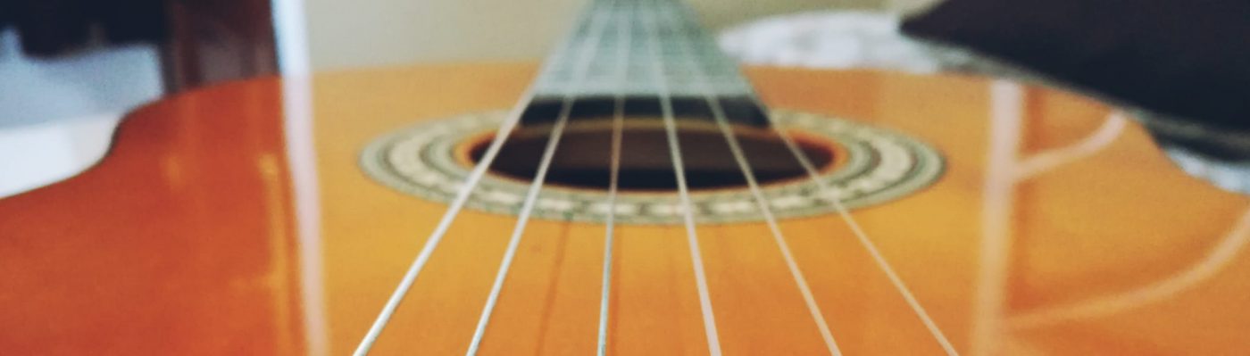 LA GUITARRA ESPAÑOLA